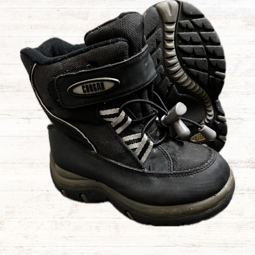 Cougar Size 3.5-4 Baby/Toddler winter boots